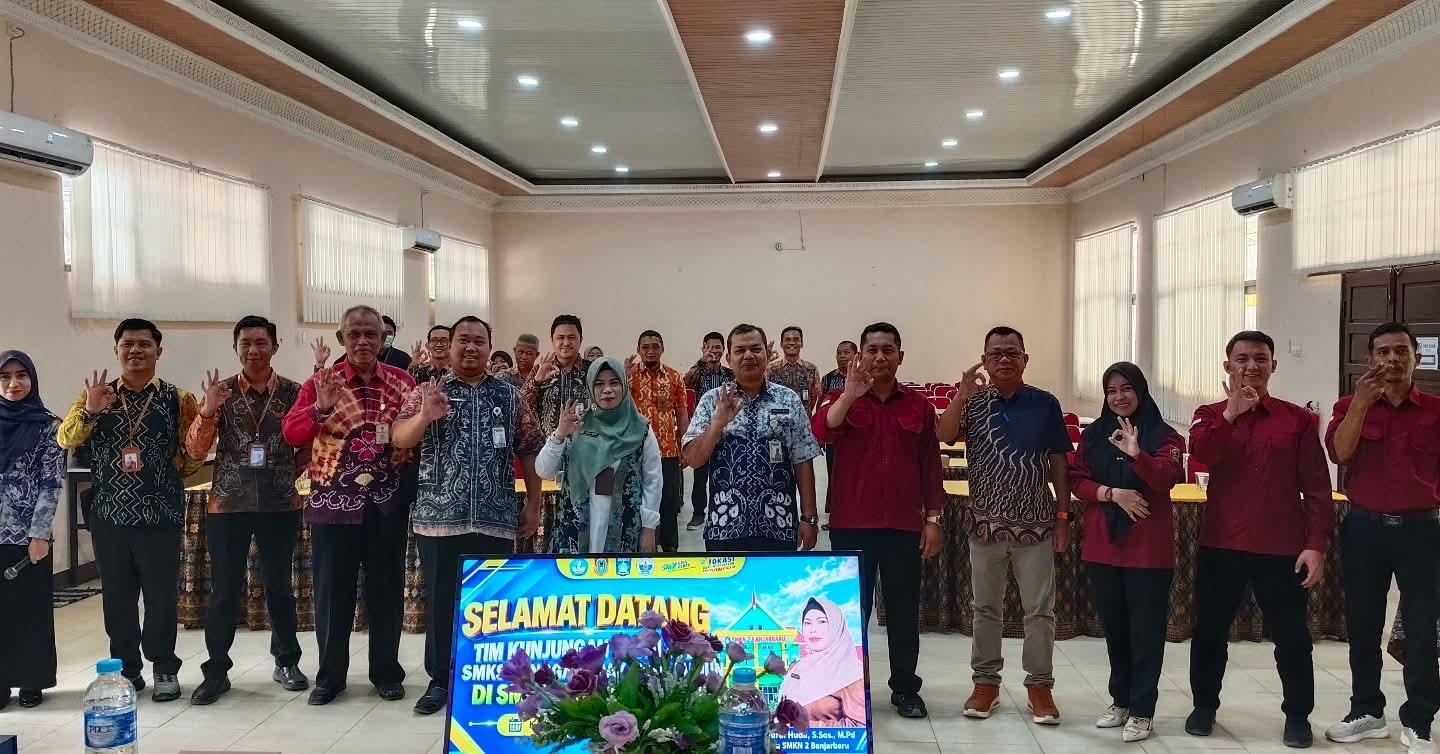 SMKN 2 Banjarbaru Sambut Kunjungan Studi Tiru SMKS Tunggal Prakarsa Tarjun